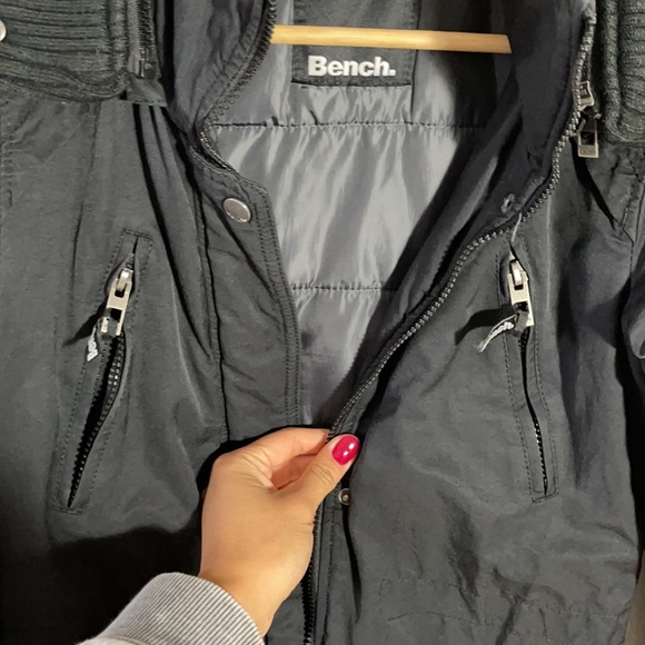 Bench Long Jacket w/ Removable Collar - Picture 5 of 10